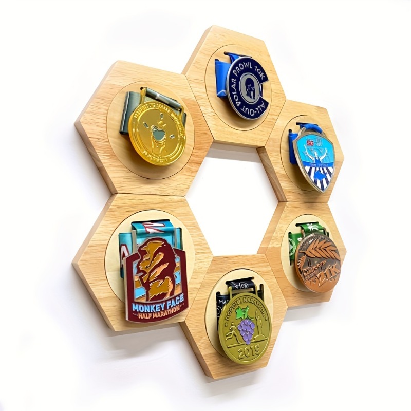 6Pack Hexagonal Wooden Medal D - Sustainable Living Eco Friendly recensione e prezzo