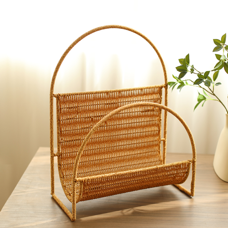 Ins Magazine Rack with Rattan  - Sustainable Living Eco Friendly recensione e prezzo