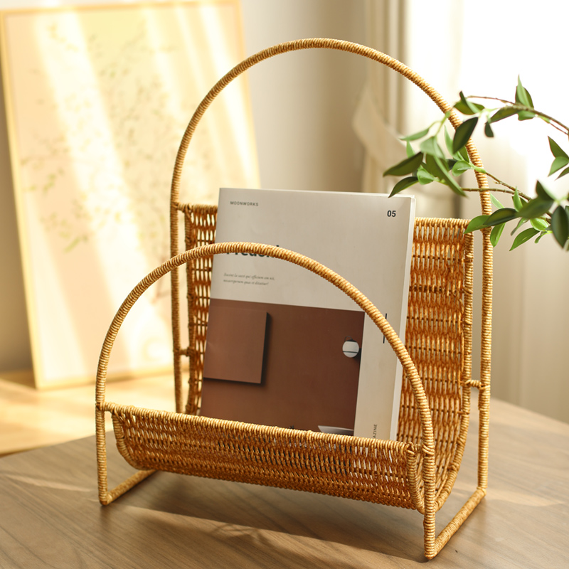 Ins Magazine Rack with Rattan  - Sustainable Living Eco Friendly recensione e prezzo